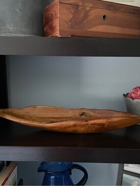 Hand-Carved Wooden Bowl - Natural Brown